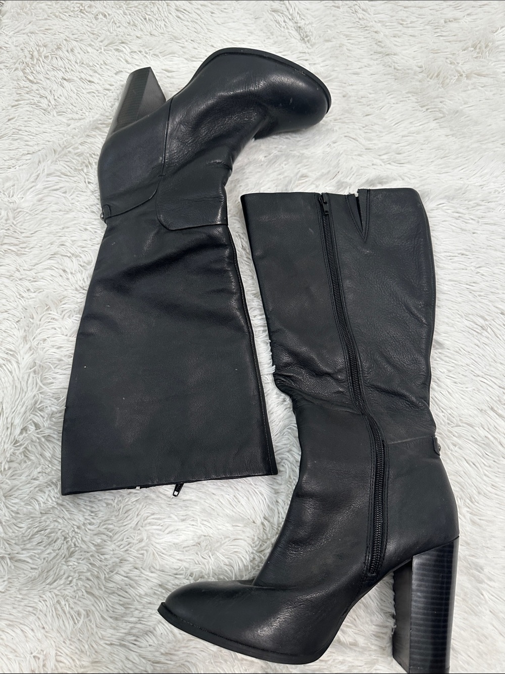 🍋 Liz & Co Leather Knee High Boots